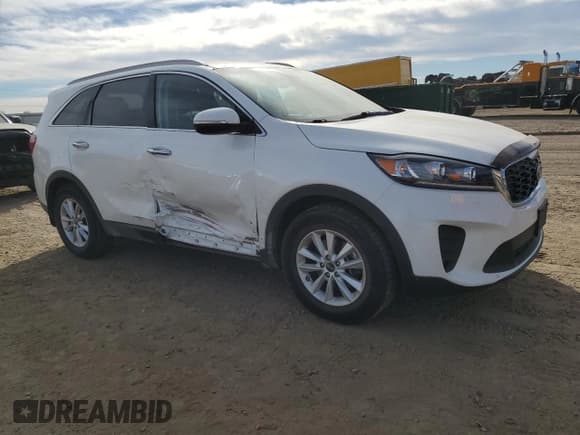 ✅ 2019 Kia Sorento LX • VIN: 5XYPGDA39KG592912 • Лот: 90707985. Опубликован ранее на Copart с пробегом 78 308 миль. Бесплатный доступ к архиву аукционных продаж из США и подробный отчёт об истории автомобиля на DreamBid. Изображение 4.