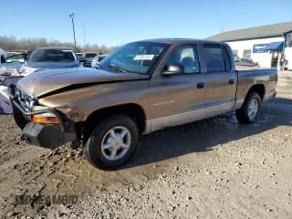 ✅ 2000 Dodge Dakota Sport • VIN: 1B7GL2AXXYS723190 • Lot: 42205135. Wystawiony na Copart z przebiegiem 190 473 mil. Bezpłatny archiwum sprzedaży aukcyjnych z USA i szczegółowy raport historii pojazdu na DreamBid. Zdjęcie 1.