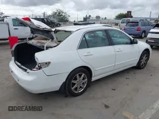 ✅ 2004 Honda Accord EX • VIN: 1HGCM66834A046084 • Лот: 43753297. Опубликован ранее на IAAI с пробегом 267 068 миль. Бесплатный доступ к архиву аукционных продаж из США и подробный отчёт об истории автомобиля на DreamBid. Изображение 4.