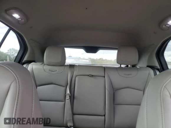 ✅ 2021 Cadillac XT4 FWD Luxury • VIN: 1GYAZAR44MF031416 • Лот: 82414724. Опубликован ранее на Copart с пробегом 60 392 миль. Бесплатный доступ к архиву аукционных продаж из США и подробный отчёт об истории автомобиля на DreamBid. Изображение 10.