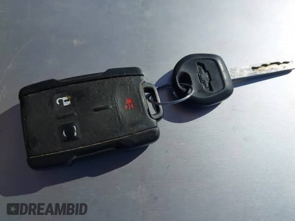 2019 Chevrolet Silverado 1500 LT с VIN 2GCVKPEC4K1169117, выставлен на аукционе IAAI как лот 43410540 с пробегом 125 888 миль миль и . История ставок и продаж доступна на DreamBid. Изображение 11.