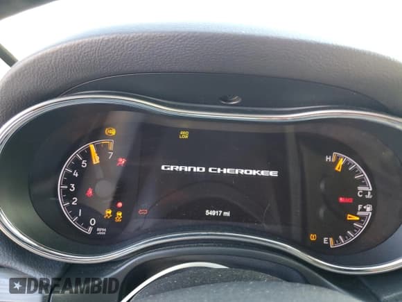 ✅ 2022 Jeep Grand Cherokee Laredo X • VIN: 1C4RJFAG4NC120957 • Lot: 71437335. Listed on Copart with 54,917 mi. Free auction sales archive from the USA and detailed vehicle history report at DreamBid. Image 9.