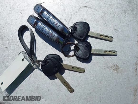 ✅ 2019 Kia Forte S • VIN: 3KPF34AD8KE021781 • Lot: 43120193. Wystawiony na IAAI z przebiegiem 103 817 mil. Bezpłatny archiwum sprzedaży aukcyjnych z USA i szczegółowy raport historii pojazdu na DreamBid. Zdjęcie 11.