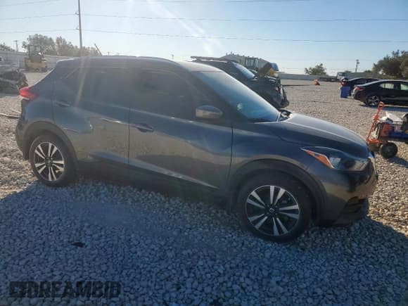 ✅ 2020 Nissan Kicks SV • VIN: 3N1CP5CV2LL537007 • Lot: 90514315. Listed on Copart with 13,293 mi. Free auction sales archive from the USA and detailed vehicle history report at DreamBid. Image 4.
