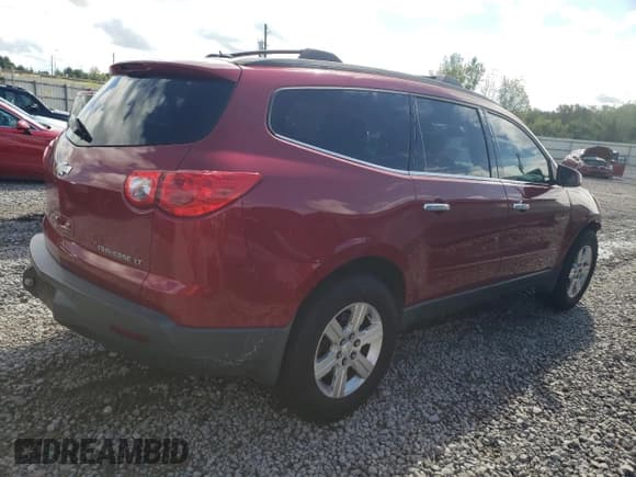✅ 2012 Chevrolet Traverse 2LT • VIN: 1GNKVJED8CJ337856 • Lot: 72728344. Wystawiony na Copart z przebiegiem Nie podano. Bezpłatny archiwum sprzedaży aukcyjnych z USA i szczegółowy raport historii pojazdu na DreamBid. Zdjęcie 3.