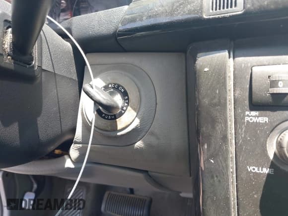 ✅ 2007 Kia Amanti • VIN: KNALD125775127788 • Lot: 42430938. Wystawiony na IAAI z przebiegiem 213 175 mil. Bezpłatny archiwum sprzedaży aukcyjnych z USA i szczegółowy raport historii pojazdu na DreamBid. Zdjęcie 11.