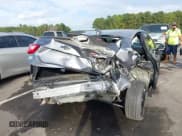 ✅ 2019 Chevrolet Cruze LT • VIN: 1G1BE5SMXK7110256 • Lot: 43357976. Listed on IAAI with 115,650 mi. Free auction sales archive from the USA and detailed vehicle history report at DreamBid. Image 6.