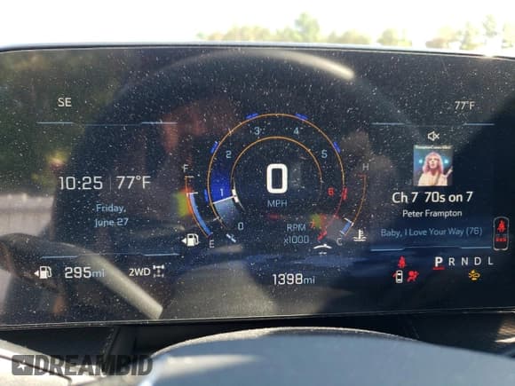 ✅ 2025 Chevrolet Equinox AWD LT • VIN: 3GNAXPEG5SL188848 • Lot: 62809915. Wystawiony na Copart z przebiegiem 1 398 mil. Bezpłatny archiwum sprzedaży aukcyjnych z USA i szczegółowy raport historii pojazdu na DreamBid. Zdjęcie 9.