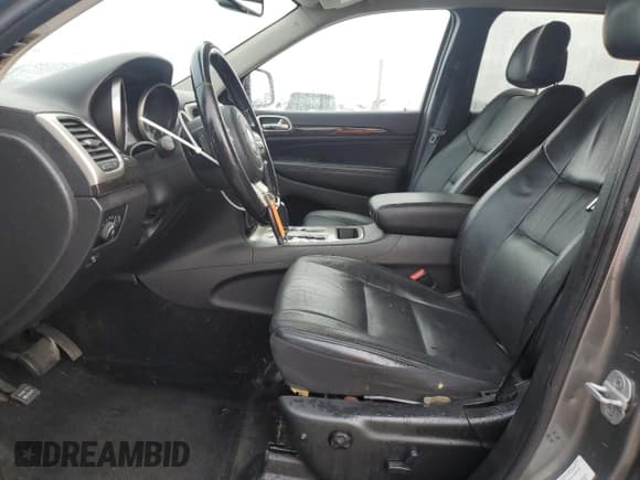 ✅ 2013 Jeep Grand Cherokee Laredo • VIN: 1C4RJFAG5DC559857 • Lot: 85663295. Listed on Copart with 181,585 mi. Free auction sales archive from the USA and detailed vehicle history report at DreamBid. Image 7.