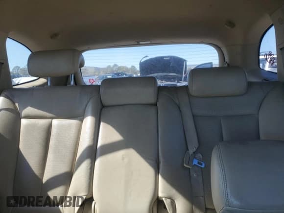 ✅ 2007 Hyundai Santa Fe SE • VIN: 5NMSH13E97H034480 • Lot: 82393264. Listed on Copart with 239,751 mi. Free auction sales archive from the USA and detailed vehicle history report at DreamBid. Image 10.