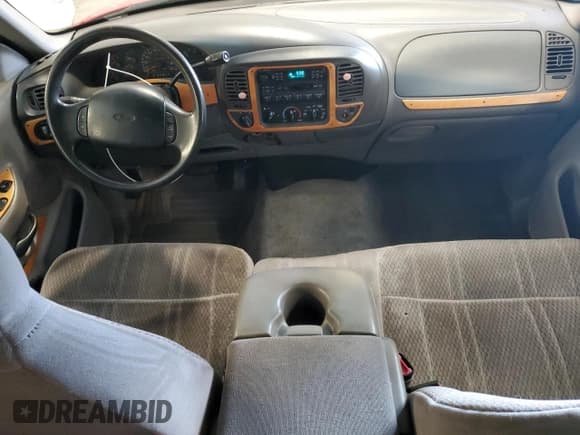 ✅ 1997 Ford F-150 • VIN: 1FTDX08W6VKA53318 • Lot: 90695645. Listed on Copart with 267,040 mi. Free auction sales archive from the USA and detailed vehicle history report at DreamBid. Image 8.