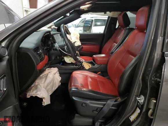 ✅ 2021 Dodge Durango R/T • VIN: 1C4SDJCT1MC547601 • Lot: 87290705. Wystawiony na Copart z przebiegiem 69 248 mil. Bezpłatny archiwum sprzedaży aukcyjnych z USA i szczegółowy raport historii pojazdu na DreamBid. Zdjęcie 7.