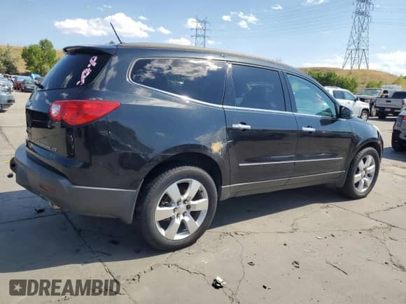 2012 Chevrolet Traverse LTZ with VIN 1GNKVLED7CJ270162, listed as a Copart auction lot 68444625 with 140,491 mi miles and Clean title. Bid and sale history available at DreamBid. Image 3.