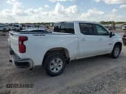 ✅ 2020 Chevrolet Silverado 1500 LT • VIN: 3GCUYDED1LG338830 • Lot: 70408964. Wystawiony na Copart z przebiegiem 121 827 mil. Bezpłatny archiwum sprzedaży aukcyjnych z USA i szczegółowy raport historii pojazdu na DreamBid. Zdjęcie 3.
