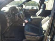 ✅ 2023 Chevrolet Tahoe RST • VIN: 1GNSCRKD3PR476857 • Lot: 87382795. Wystawiony na Copart z przebiegiem 46 429 mil. Bezpłatny archiwum sprzedaży aukcyjnych z USA i szczegółowy raport historii pojazdu na DreamBid. Zdjęcie 7.