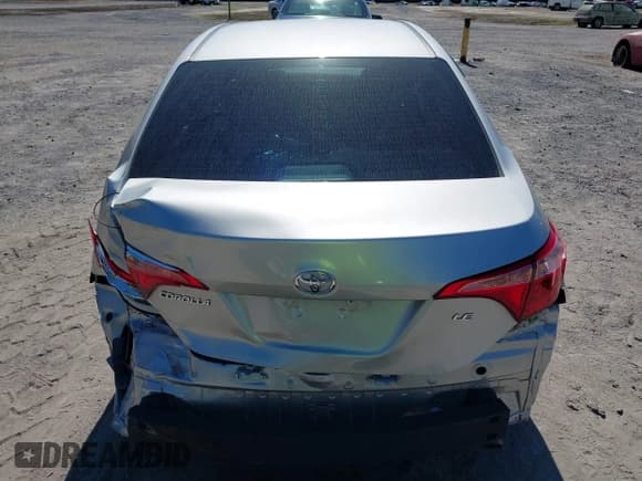 ✅ 2018 Toyota Corolla LE • VIN: 5YFBURHE2JP795187 • Lot: 43460746. Listed on IAAI with 301,229 mi. Free auction sales archive from the USA and detailed vehicle history report at DreamBid. Image 17.