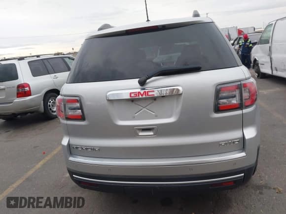 ✅ 2014 GMC Acadia SLT • VIN: 1GKKVSKD5EJ290098 • Лот: 43675175. Опубликован ранее на IAAI с пробегом 180 658 миль. Бесплатный доступ к архиву аукционных продаж из США и подробный отчёт об истории автомобиля на DreamBid. Изображение 16.