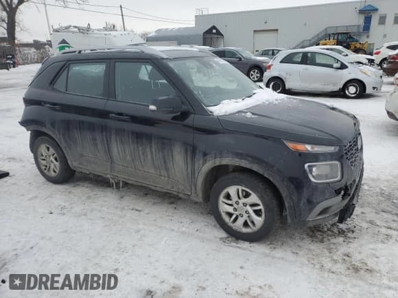 ✅ 2020 Hyundai Venue SEL • VIN: KMHRC8A36LU059391 • Lot: 44108725. Listed on Copart with 70,948 mi. Free auction sales archive from the USA and detailed vehicle history report at DreamBid. Image 4.