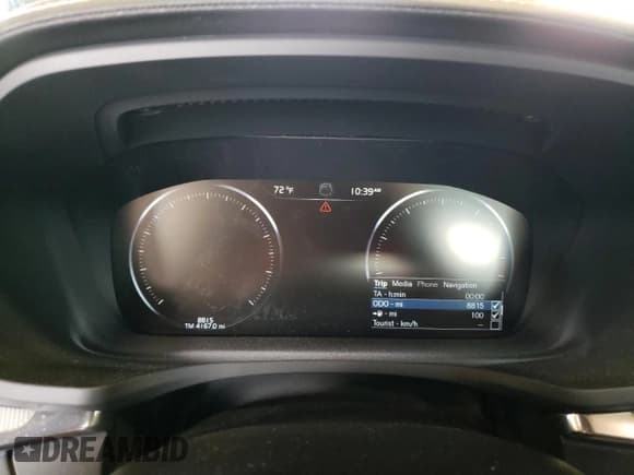 ✅ 2022 Volvo S60 Ultimate Dark Theme • VIN: 7JRL12TM4NG162511 • Lot: 61111783. Wystawiony na Copart z przebiegiem 8 815 mil. Bezpłatny archiwum sprzedaży aukcyjnych z USA i szczegółowy raport historii pojazdu na DreamBid. Zdjęcie 9.