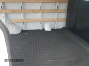 ✅ 2025 Chevrolet Express Cargo • VIN: 1GCWGAFP8S1159197 • Lot: 85582315. Wystawiony na Copart z przebiegiem Nie podano. Bezpłatny archiwum sprzedaży aukcyjnych z USA i szczegółowy raport historii pojazdu na DreamBid. Zdjęcie 11.