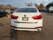 ✅ 2017 BMW X6 xDrive35i • VIN: 5UXKU2C39H0U29727 • Lot: 43534887. Wystawiony na IAAI z przebiegiem 77 299 mil. Bezpłatny archiwum sprzedaży aukcyjnych z USA i szczegółowy raport historii pojazdu na DreamBid. Zdjęcie 16.
