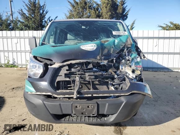 ✅ 2019 Ford Transit Cargo • VIN: 1FTYE1YG5KKA00286 • Lot: 74486154. Wystawiony na Copart z przebiegiem Nie podano. Bezpłatny archiwum sprzedaży aukcyjnych z USA i szczegółowy raport historii pojazdu na DreamBid. Zdjęcie 5.