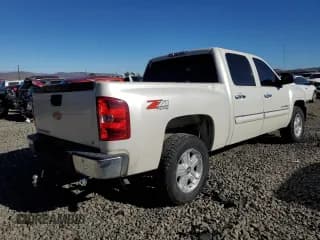 ✅ 2013 Chevrolet Silverado 1500 LT • VIN: 3GCPKSE74DG362439 • Lot: 40477054. Listed on Copart with 147,427 mi. Free auction sales archive from the USA and detailed vehicle history report at DreamBid. Image 3.