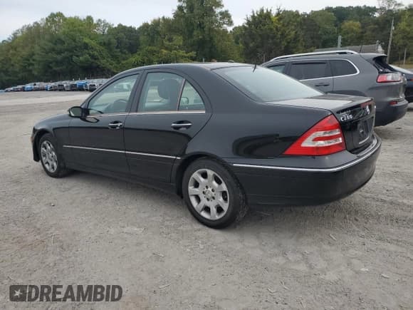 ✅ 2006 Mercedes-Benz C 280 Luxury • VIN: WDBRF92H76F741781 • Lot: 84578495. Wystawiony na Copart z przebiegiem 171 924 mil. Bezpłatny archiwum sprzedaży aukcyjnych z USA i szczegółowy raport historii pojazdu na DreamBid. Zdjęcie 2.