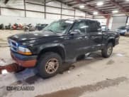 ✅ 2004 Dodge Dakota SLT • VIN: 1D7HG48N74S718148 • Lot: 77600084. Wystawiony na Copart z przebiegiem 242 858 mil. Bezpłatny archiwum sprzedaży aukcyjnych z USA i szczegółowy raport historii pojazdu na DreamBid. Zdjęcie 1.