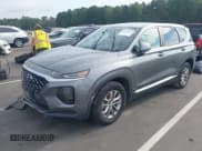 ✅ 2019 Hyundai Santa Fe SE • VIN: 5NMS23ADXKH096499 • Лот: 43283582. Опубликован ранее на IAAI с пробегом Не указан. Бесплатный доступ к архиву аукционных продаж из США и подробный отчёт об истории автомобиля на DreamBid. Изображение 2.