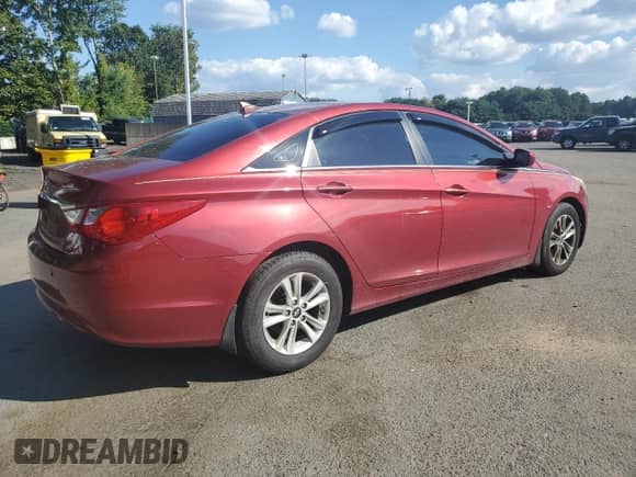 2013 Hyundai Sonata GLS with VIN 5NPEB4AC9DH579823, listed as a Copart auction lot 80752275 with 136,792 mi miles and Salvage title. Bid and sale history available at DreamBid. Image 3.