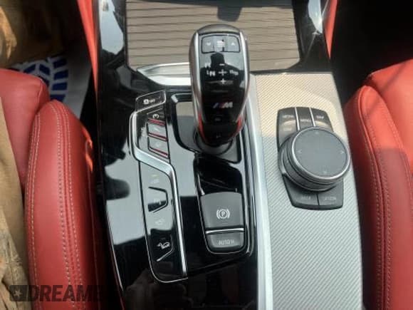 ✅ 2020 BMW X3 M • VIN: 5YMTS0C08L9B28449 • Lot: 80371745. Wystawiony na Copart z przebiegiem 48 027 mil. Bezpłatny archiwum sprzedaży aukcyjnych z USA i szczegółowy raport historii pojazdu na DreamBid. Zdjęcie 9.