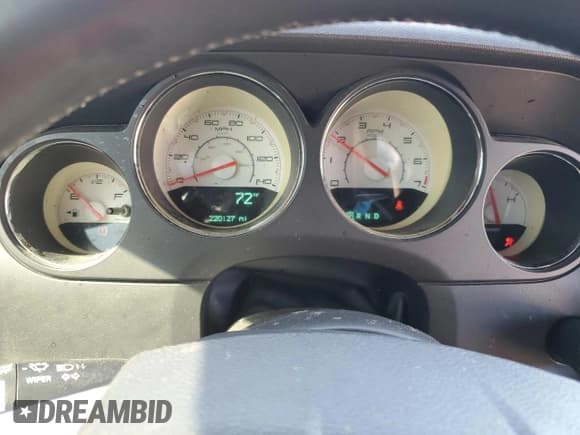 ✅ 2013 Dodge Challenger SXT • VIN: 2C3CDYAG0DH500287 • Lot: 76939094. Wystawiony na Copart z przebiegiem 220 127 mil. Bezpłatny archiwum sprzedaży aukcyjnych z USA i szczegółowy raport historii pojazdu na DreamBid. Zdjęcie 9.