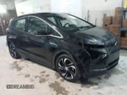 ✅ 2023 Chevrolet Bolt EV 2LT • VIN: 1G1FX6S03P4184237 • Lot: 41565141. Wystawiony na IAAI z przebiegiem 80 603 mil. Bezpłatny archiwum sprzedaży aukcyjnych z USA i szczegółowy raport historii pojazdu na DreamBid. Zdjęcie 1.