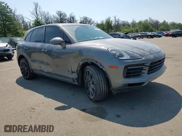 ✅ 2019 Porsche Cayenne S • VIN: WP1AB2AY8KDA64084 • Lot: 64981135. Listed on Copart with 96,183 mi. Free auction sales archive from the USA and detailed vehicle history report at DreamBid. Image 14.