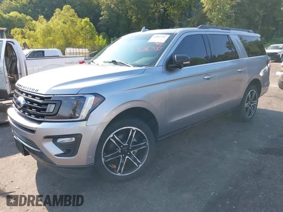 ✅ 2021 Ford Expedition Max Limited • VIN: 1FMJK1KT6MEA88987 • Lot: 42887587. Wystawiony na IAAI z przebiegiem 67 262 mil. Bezpłatny archiwum sprzedaży aukcyjnych z USA i szczegółowy raport historii pojazdu na DreamBid. Zdjęcie 17.
