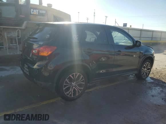 2016 Mitsubishi Outlander SE с VIN JA4AP3AW4GZ045849, выставлен на аукционе Copart как лот 85683015 с пробегом 214 040 миль миль и Списание • Salvage title. История ставок и продаж доступна на DreamBid. Изображение 3.