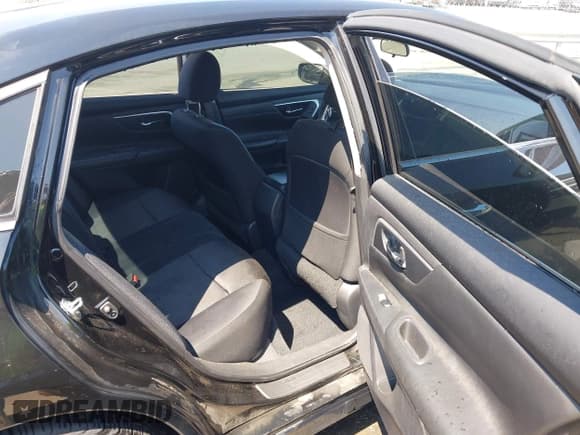 ✅ 2017 Nissan Altima S • VIN: 1N4AL3AP0HC495616 • Lot: 43159436. Wystawiony na IAAI z przebiegiem 112 659 mil. Bezpłatny archiwum sprzedaży aukcyjnych z USA i szczegółowy raport historii pojazdu na DreamBid. Zdjęcie 8.