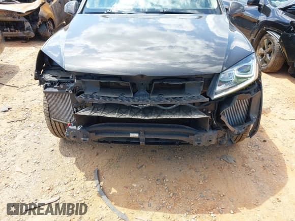 ✅ 2016 Volkswagen Touareg Lux • VIN: WVGEP9BPXGD004006 • Lot: 43059430. Listed on IAAI with 116,049 mi. Free auction sales archive from the USA and detailed vehicle history report at DreamBid. Image 6.