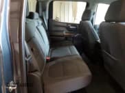 ✅ 2021 Chevrolet Silverado 1500 LT Trail Boss • VIN: 1GCPYFED6MZ250110 • Lot: 70799834. Wystawiony na Copart z przebiegiem 30 200 mil. Bezpłatny archiwum sprzedaży aukcyjnych z USA i szczegółowy raport historii pojazdu na DreamBid. Zdjęcie 10.