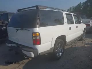 ✅ 2005 Chevrolet Suburban LT • VIN: 3GNFK16ZX5G216948 • Лот: 42670666. Опубликован ранее на IAAI с пробегом 326 932 миль. Бесплатный доступ к архиву аукционных продаж из США и подробный отчёт об истории автомобиля на DreamBid. Изображение 4.