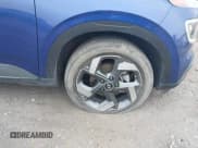 ✅ 2023 Hyundai Venue SEL • VIN: KMHRC8A37PU262960 • Лот: 43301894. Опубликован ранее на IAAI с пробегом 28 491 миль. Бесплатный доступ к архиву аукционных продаж из США и подробный отчёт об истории автомобиля на DreamBid. Изображение 6.