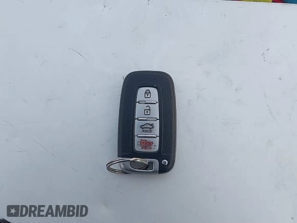 ✅ 2012 Hyundai Azera • VIN: KMHFH4JG8CA157582 • Лот: 41771113. Опубликован ранее на IAAI с пробегом 113 392 миль. Бесплатный доступ к архиву аукционных продаж из США и подробный отчёт об истории автомобиля на DreamBid. Изображение 11.