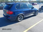 ✅ 2012 BMW X5 50i • VIN: 5UXZV8C59CL425927 • Lot: 43917996. Listed on IAAI with 121,518 mi. Free auction sales archive from the USA and detailed vehicle history report at DreamBid. Image 4.