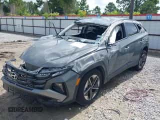 2025 Hyundai Tucson SEL with VIN 5NMJB3DE5SH544633, listed as a IAAI auction lot 42604538 with 6,140 mi miles and . Bid and sale history available at DreamBid. Image 2.