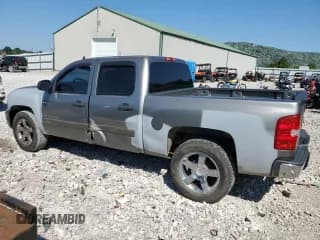 ✅ 2007 Chevrolet Silverado 1500 1LT • VIN: 3GCEC13J77G518121 • Lot: 66990754. Listed on Copart with 165,227 mi. Free auction sales archive from the USA and detailed vehicle history report at DreamBid. Image 2.