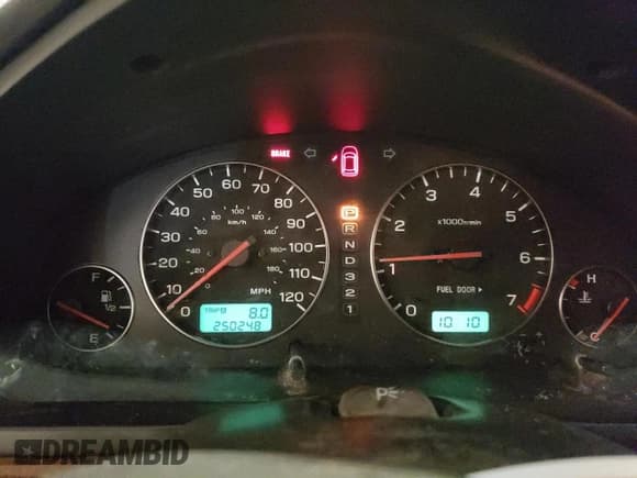 ✅ 2005 Subaru Baja Turbo • VIN: 4S4BT63C255105072 • Лот: 77617944. Опубликован ранее на Copart с пробегом 250 248 миль. Бесплатный доступ к архиву аукционных продаж из США и подробный отчёт об истории автомобиля на DreamBid. Изображение 9.