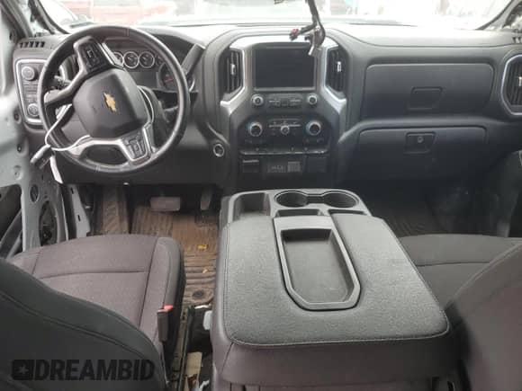 2021 Chevrolet Silverado 3500HD LT z VIN 1GC4YTEYXMF208982, wystawiony jako Copart lot #58151165 z przebiegiem 114 274 mil mil oraz Szkoda całkowita • Salvage title. Historia ofert i sprzedaży dostępna na DreamBid. Obrazek 8.