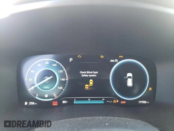 ✅ 2023 Hyundai Santa Fe SEL • VIN: 5NMS3DAJ3PH619359 • Lot: 52381424. Wystawiony na Copart z przebiegiem 17 700 mil. Bezpłatny archiwum sprzedaży aukcyjnych z USA i szczegółowy raport historii pojazdu na DreamBid. Zdjęcie 9.