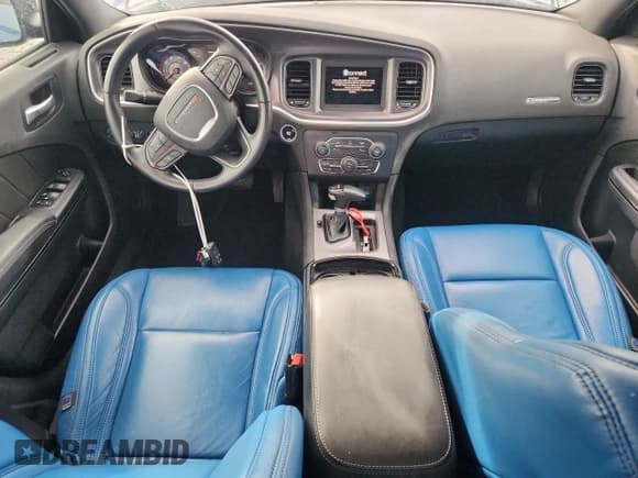 ✅ 2020 Dodge Charger SXT • VIN: 2C3CDXBG2LH151494 • Lot: 90514225. Wystawiony na Copart z przebiegiem 22 019 mil. Bezpłatny archiwum sprzedaży aukcyjnych z USA i szczegółowy raport historii pojazdu na DreamBid. Zdjęcie 8.